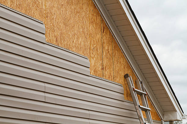 Professional Fiber Cement Siding technician working in East Pittsburgh, PA